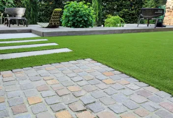 patio_lawn